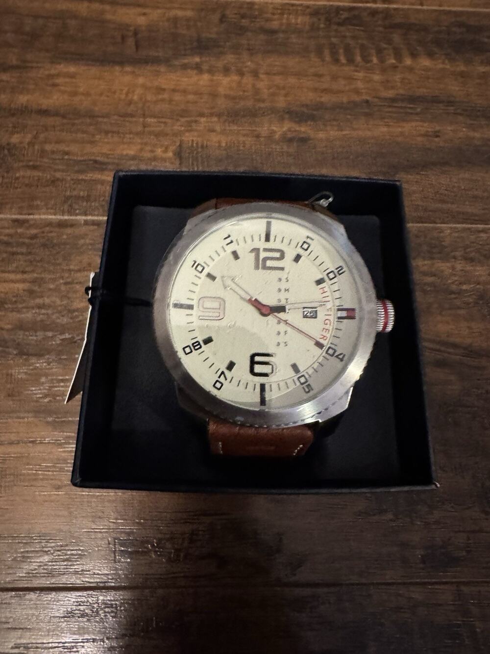 Tommy Hilfiger Graham Men's Beige Dial Quartz Watch 1791013